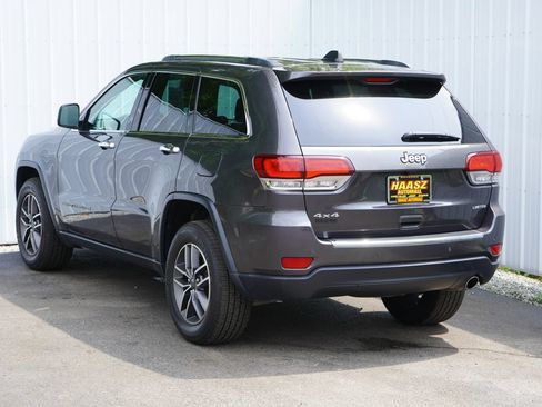 Used 2020 Jeep Grand Cherokee Limited w/ Premium Lighting Group AWD/4WD image 4