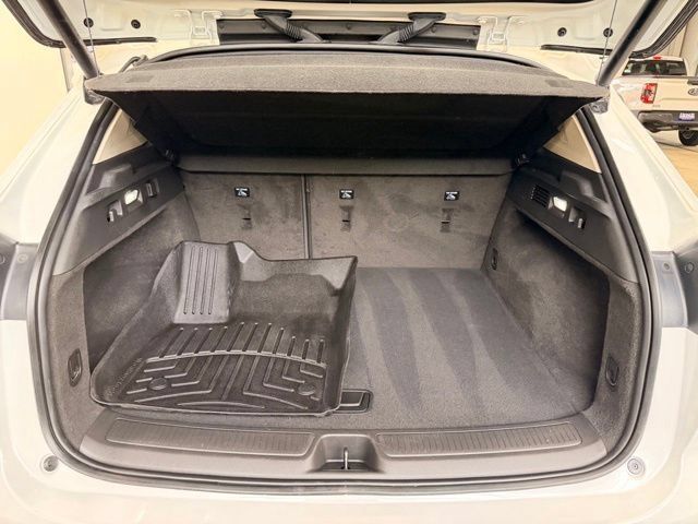Used 2023 Buick Envision Avenir AWD/4WD image 8
