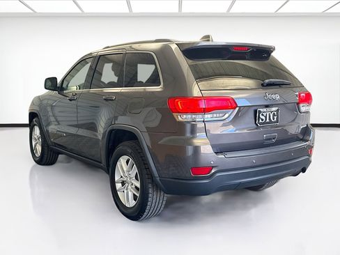 Used 2017 Jeep Grand Cherokee Laredo w/ Quick Order Package 2BE image 6