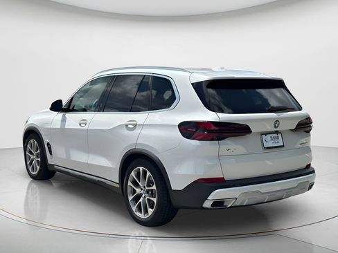 Certified 2024 BMW X5 xDrive50e w/ Premium Package AWD/4WD image 7