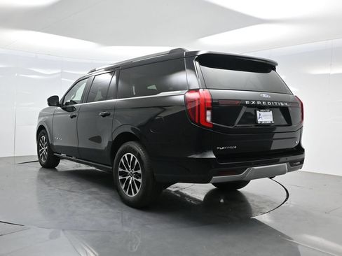 Used 2025 Ford Expedition Max Platinum AWD/4WD image 5