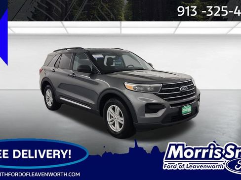Used 2023 Ford Explorer XLT AWD/4WD image 1
