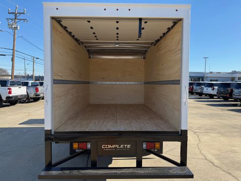 New 2025 Chevrolet Low Cab Forward image 5