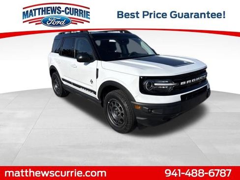 Certified 2024 Ford Bronco Sport Outer Banks AWD/4WD image 1