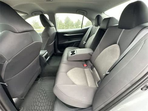 Used 2024 Toyota Camry LE image 18