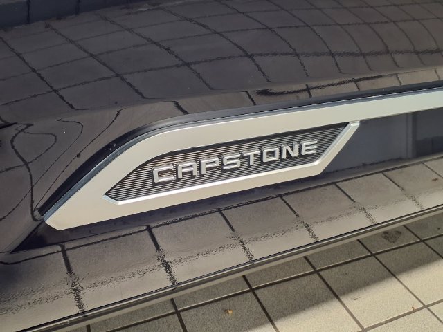 Used 2024 Toyota Sequoia Capstone AWD/4WD image 6