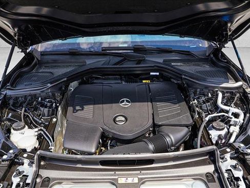 New 2026 Mercedes-Benz GLC 300 4MATIC image 24