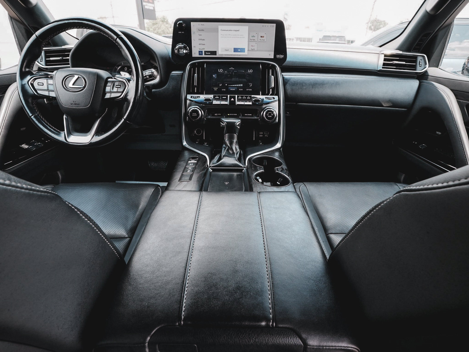 Used 2022 Lexus LX 600 4WD w/ Appearance Package image 46