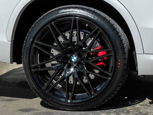 Used 2025 BMW X5 M Competition w/ Executive Package image 61