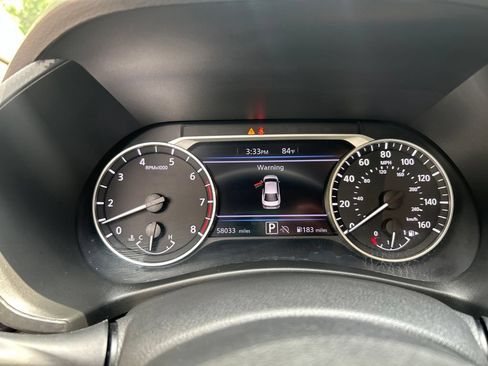 Used 2024 Nissan Sentra SV FWD image 20