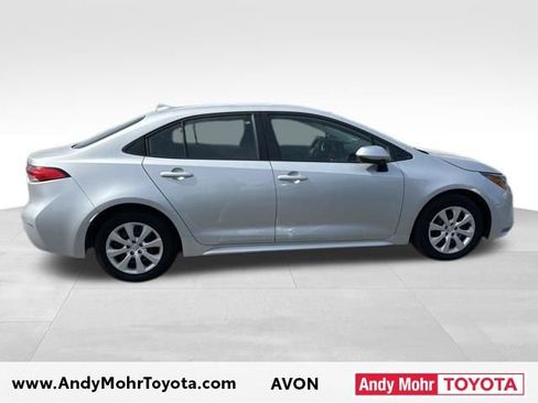 Used 2024 Toyota Corolla LE image 9
