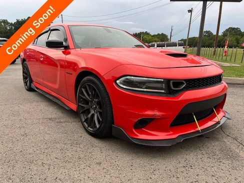 Used 2020 Dodge Charger R/T w/ Plus Group RWD image 2