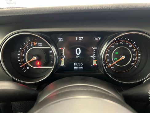Used 2023 Jeep Wrangler Unlimited Sport AWD/4WD image 25