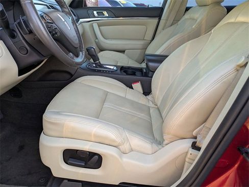 Used 2014 Lincoln MKS image 12