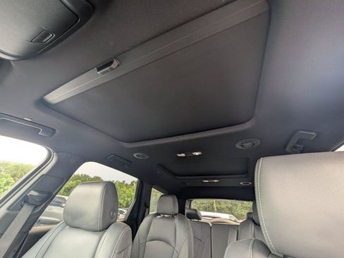 Used 2023 Buick Enclave Premium w/ Experience Buick Package FWD image 41