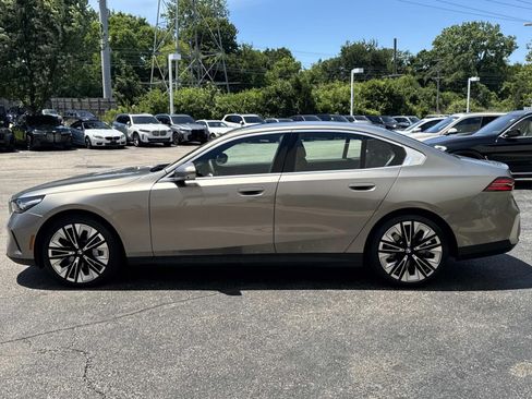 Certified 2026 BMW 540i xDrive AWD/4WD image 8