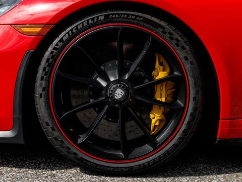 Used 2019 Porsche 911 Speedster RWD image 26