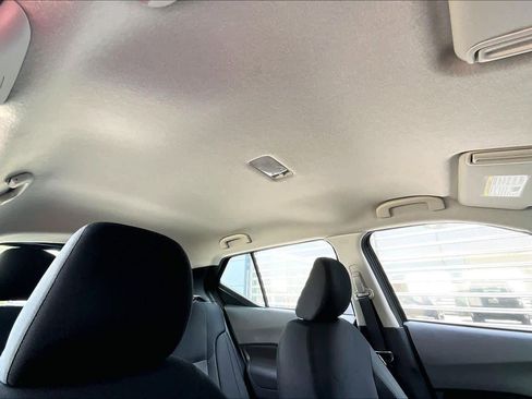 Certified 2025 Nissan Kicks Play S image 12