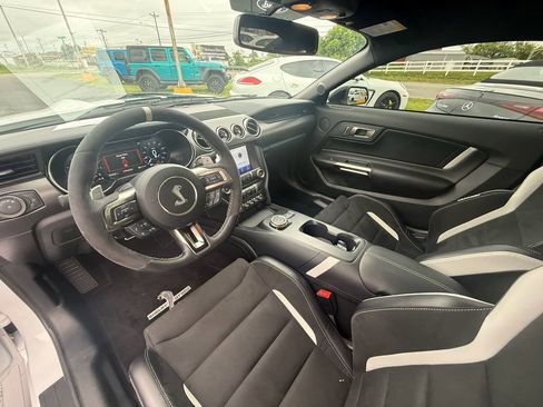 Used 2020 Ford Mustang Shelby GT500 w/ Handling Package RWD image 14