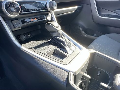 Used 2023 Toyota RAV4 XLE image 16