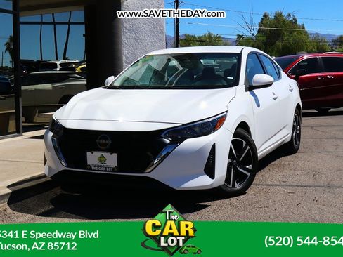 Used 2024 Nissan Sentra SV FWD image 1