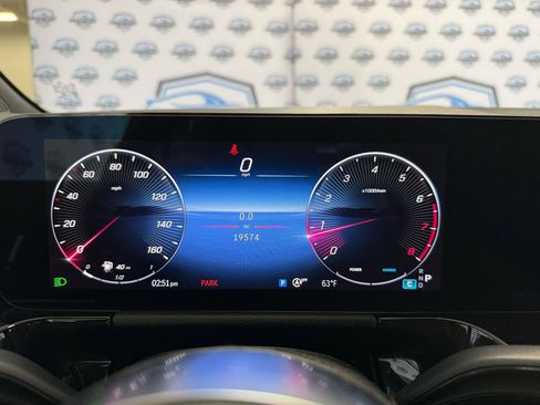 Used 2025 Mercedes-Benz GLA 250 4MATIC w/ Winter Package image 31