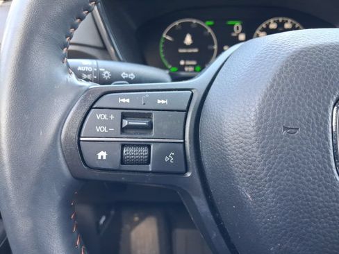 Used 2025 Honda CR-V Sport-L image 30