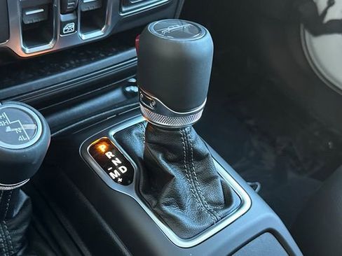 New 2026 Jeep Gladiator Sport image 5