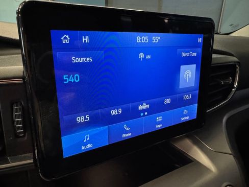 Used 2023 Ford Explorer XLT w/ Equipment Group 202A AWD/4WD image 13