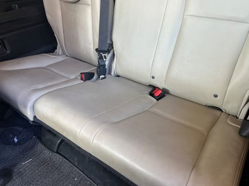 Used 2020 Subaru Ascent Limited w/ Technology Package AWD/4WD image 17