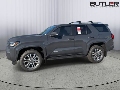 New 2026 Toyota 4Runner Limited RWD image 3