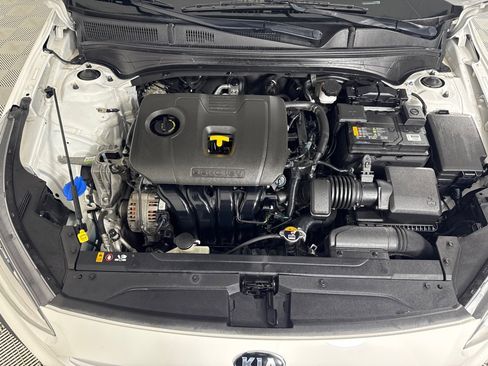 Used 2021 Kia Forte LXS image 27