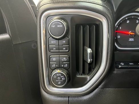 Used 2022 Chevrolet Silverado 2500 High Country w/ Z71 Off-Road Package image 15