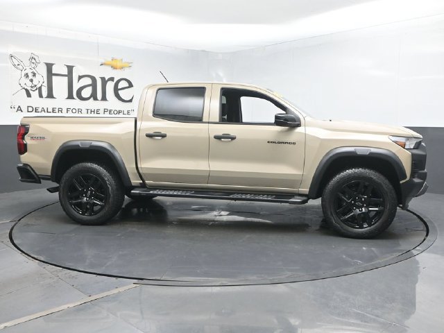 Used 2023 Chevrolet Colorado Trail Boss w/ LPO, Dark Essentials Package AWD/4WD image 53