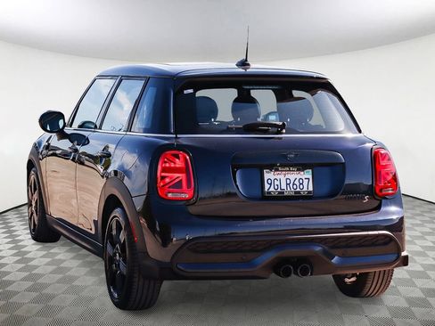 Used 2024 MINI Cooper S FWD image 8