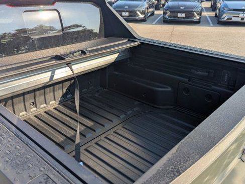 New 2025 Hyundai Santa Cruz Limited image 36