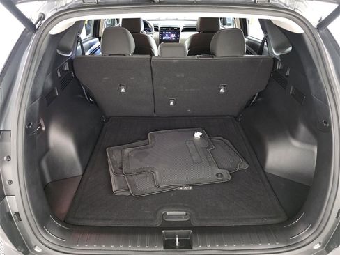 Used 2023 Hyundai Tucson SEL image 17