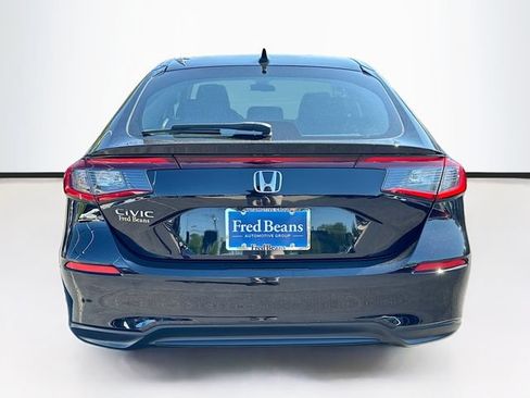 Used 2024 Honda Civic LX image 6
