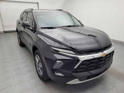 Used 2024 Chevrolet Blazer LT w/ Convenience Package FWD image 13