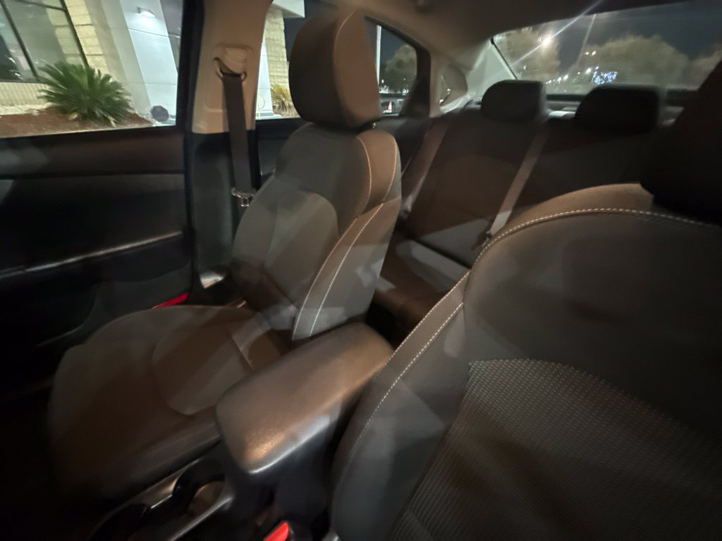 Used 2021 Kia Forte LXS FWD image 17