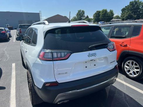 Used 2019 Jeep Cherokee Limited AWD/4WD image 4