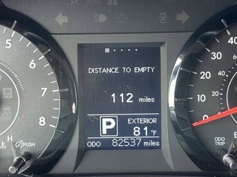 Used 2017 Toyota Sienna LE AWD/4WD image 29
