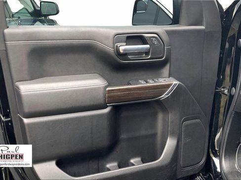 Used 2021 Chevrolet Silverado 1500 RST image 22