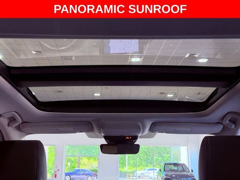 Used 2024 MAZDA CX-90 Plug-In Hybrid w/ Premium Pkg image 9