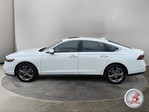 Used 2024 Honda Accord EX image 4