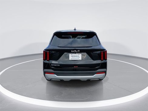 New 2026 Kia Sorento LX image 7