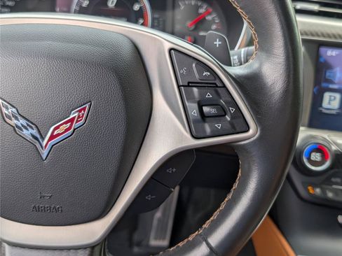 Used 2015 Chevrolet Corvette Z06 w/ 3LZ Preferred Equipment Group RWD image 23