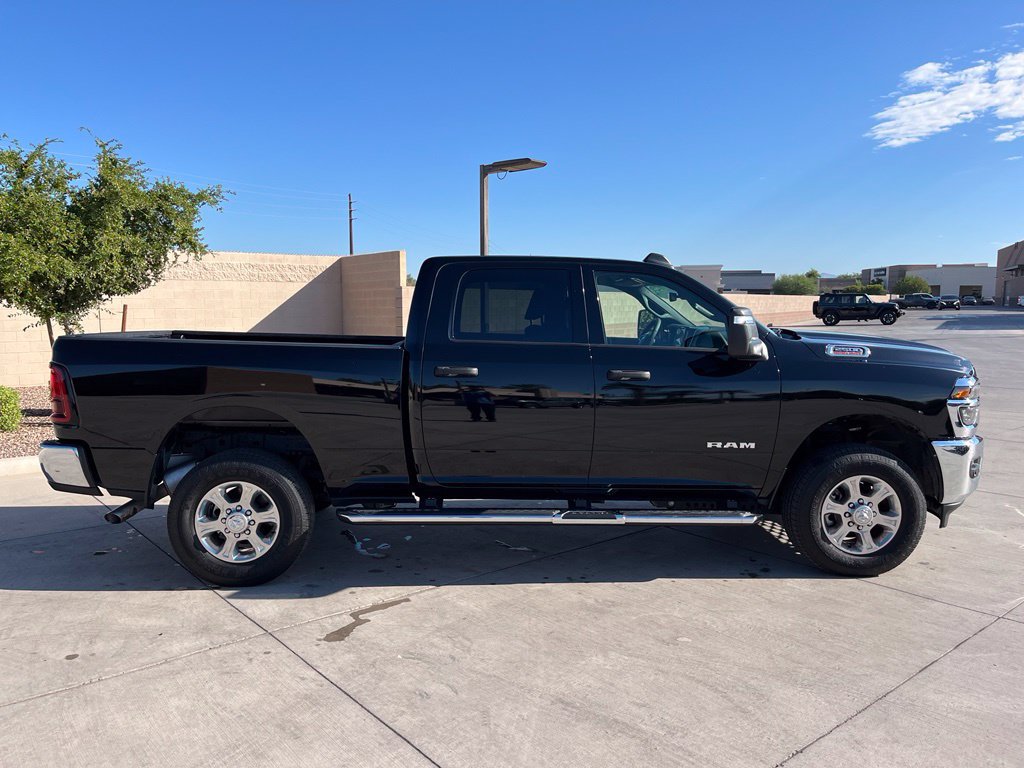 Used 2026 RAM 2500 Big Horn AWD/4WD image 10