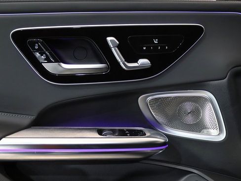 Used 2024 Mercedes-Benz CLE 53 AMG CLE 53 AMG image 3