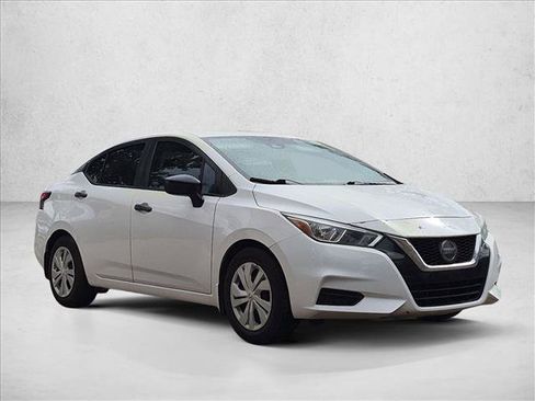 Used 2020 Nissan Versa S FWD image 3
